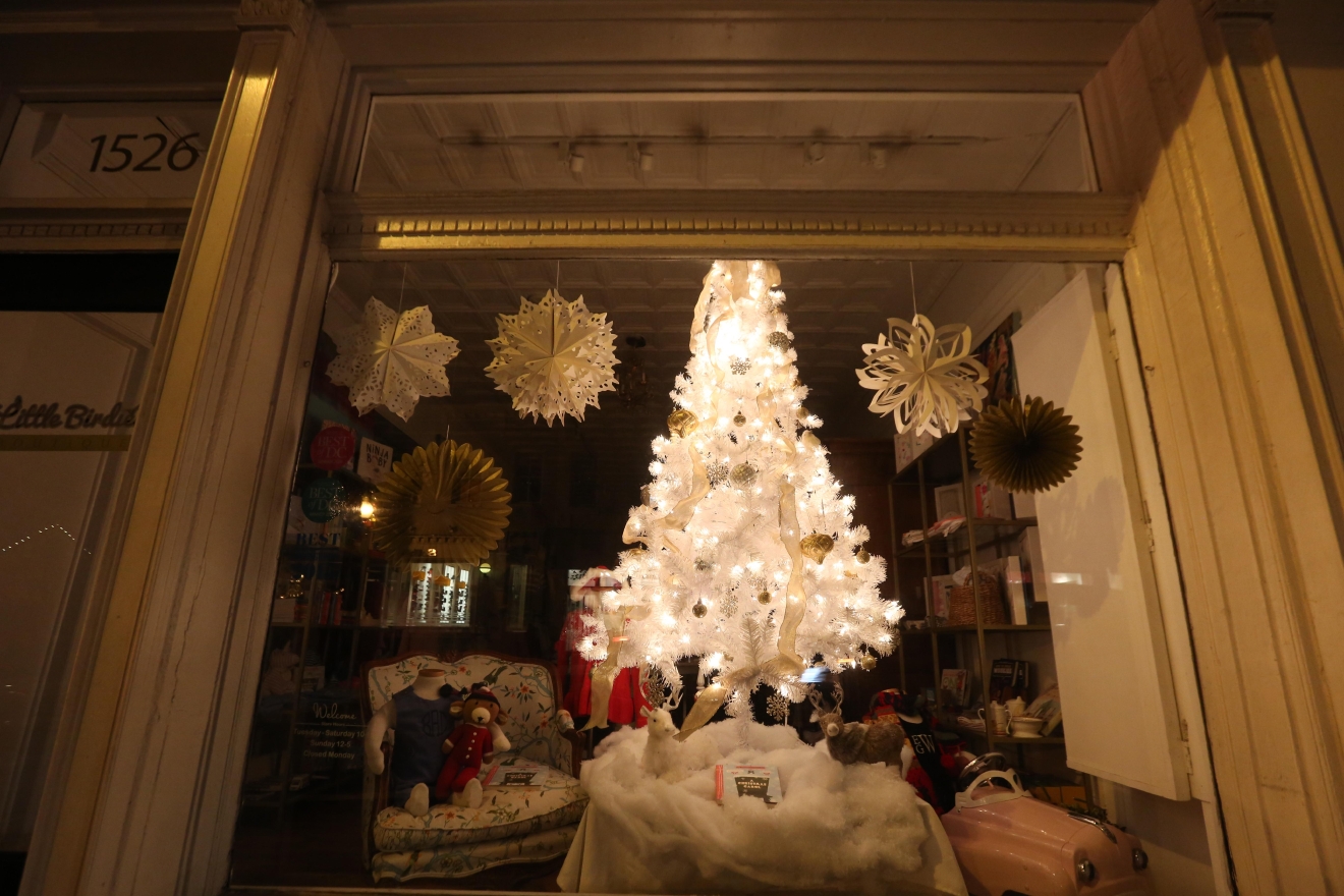 The best holiday lights in the DMV DC Refined