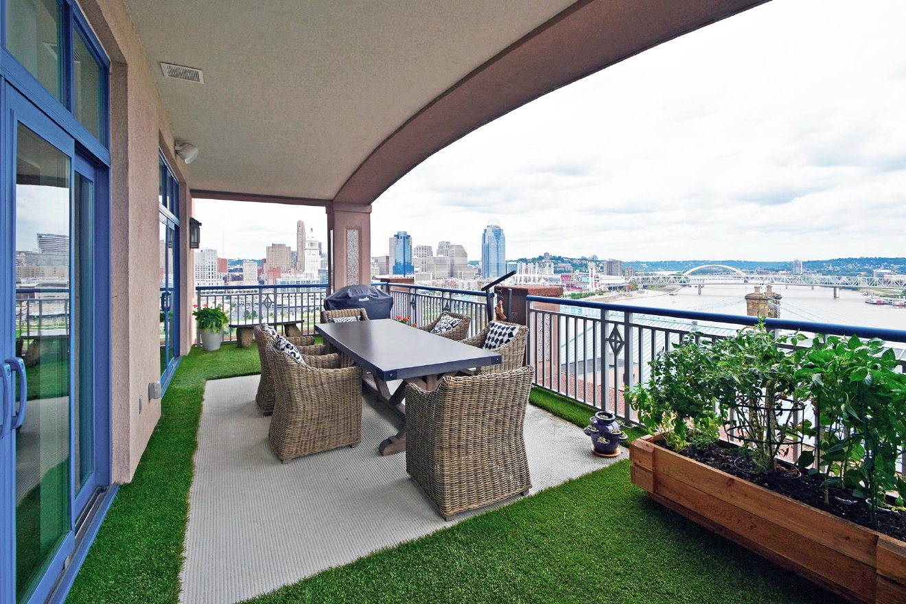 A 2.95 MillionDollar Condo With An Unbeatable View Cincinnati Refined