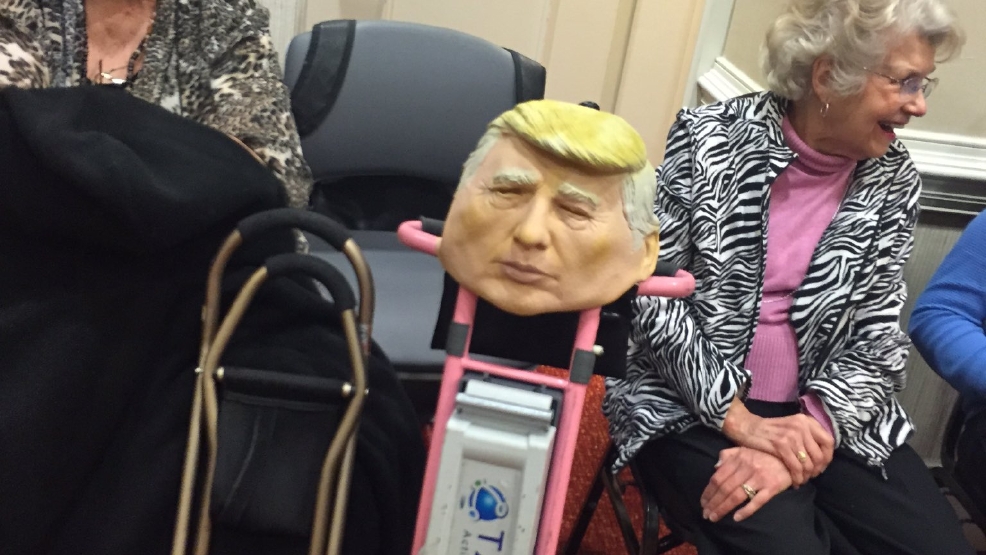 29548c9a-b4da-475c-b24b-334e292c5a11-large16x9_trump_mask.jpg