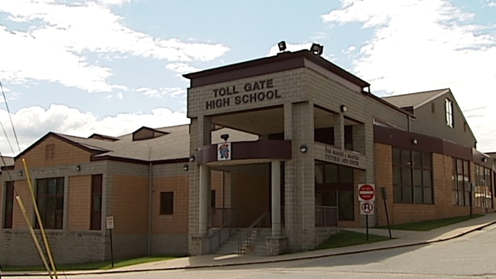 Threat on social media prompts extra police at Toll Gate High School WJAR