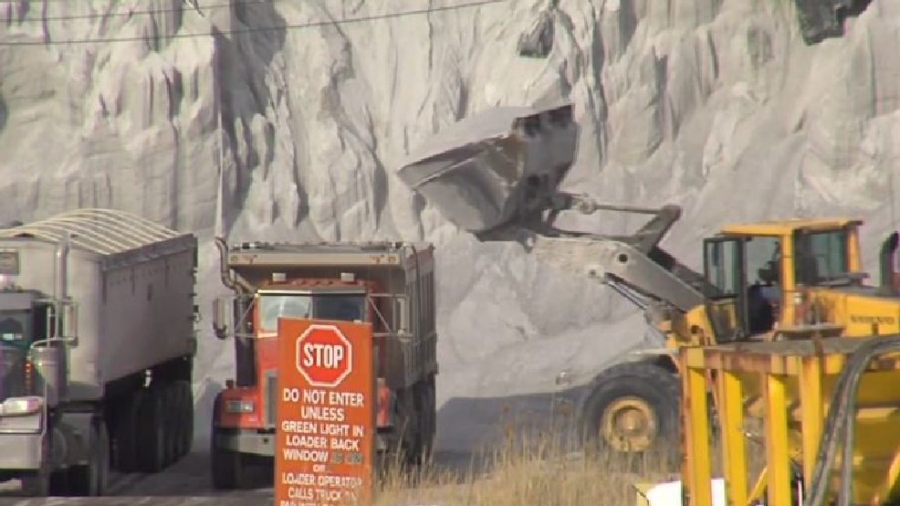 17 Miners Rescued From Salt Mine in NY WICS