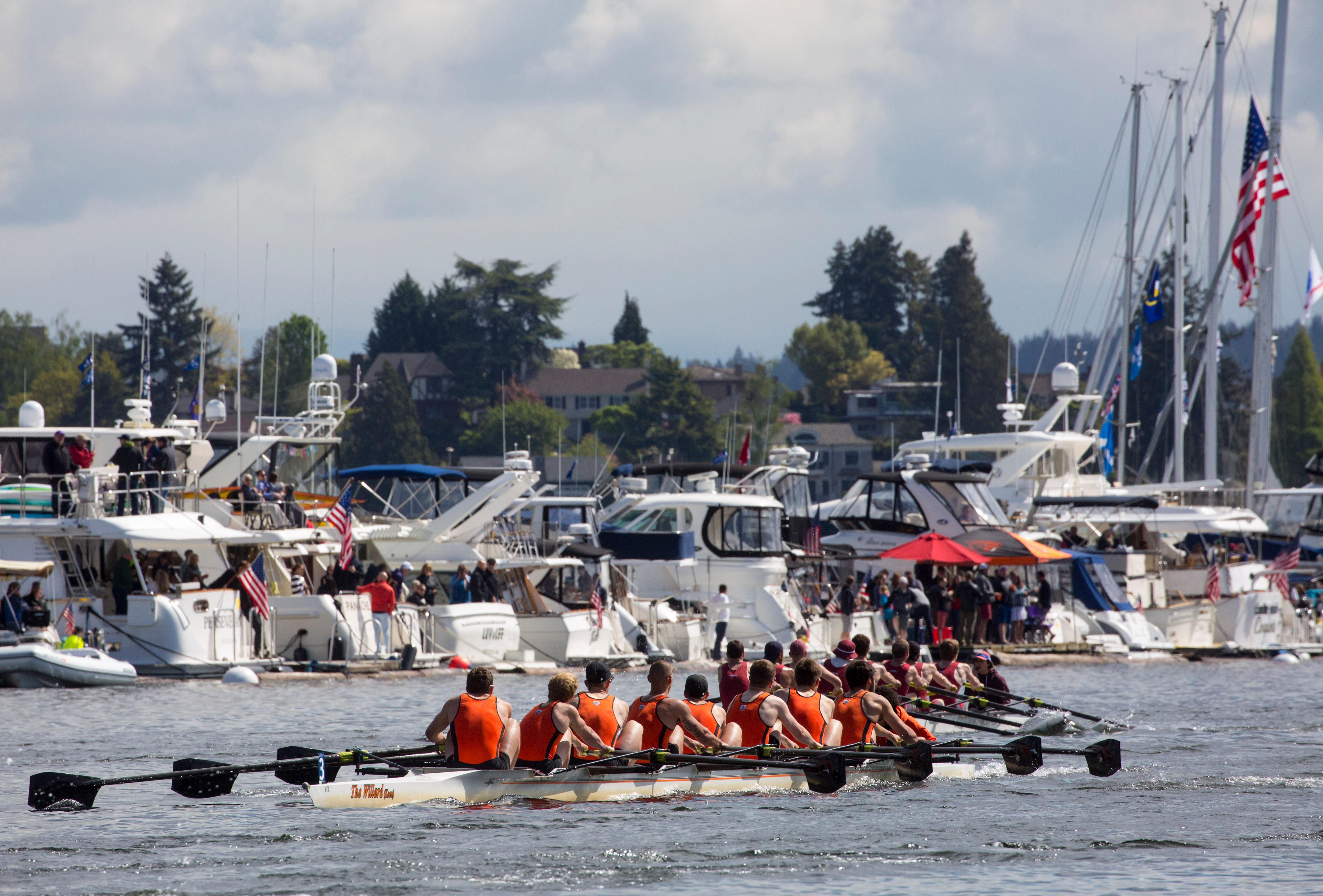 Photos Sun shines for Opening Day of Seattle's boating season
