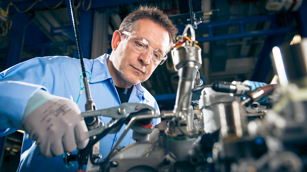 Pratt & Whitney production facility to bring 650 million, 800 jobs to