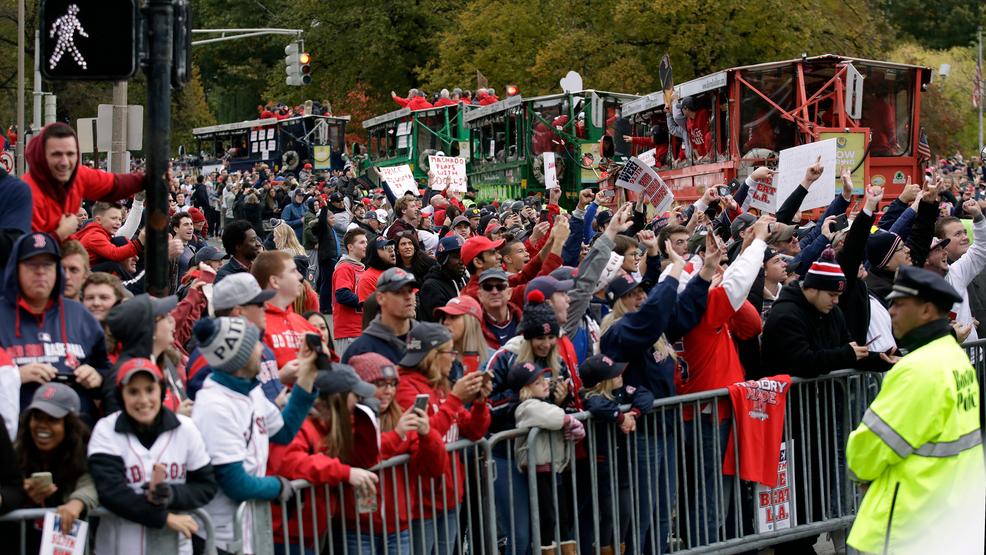 Red Sox Parade Baseball AP18304612005569.jpg