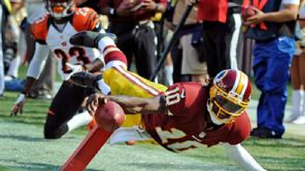 redskins_rg3_dives_at_pylon-crop_296.jpg