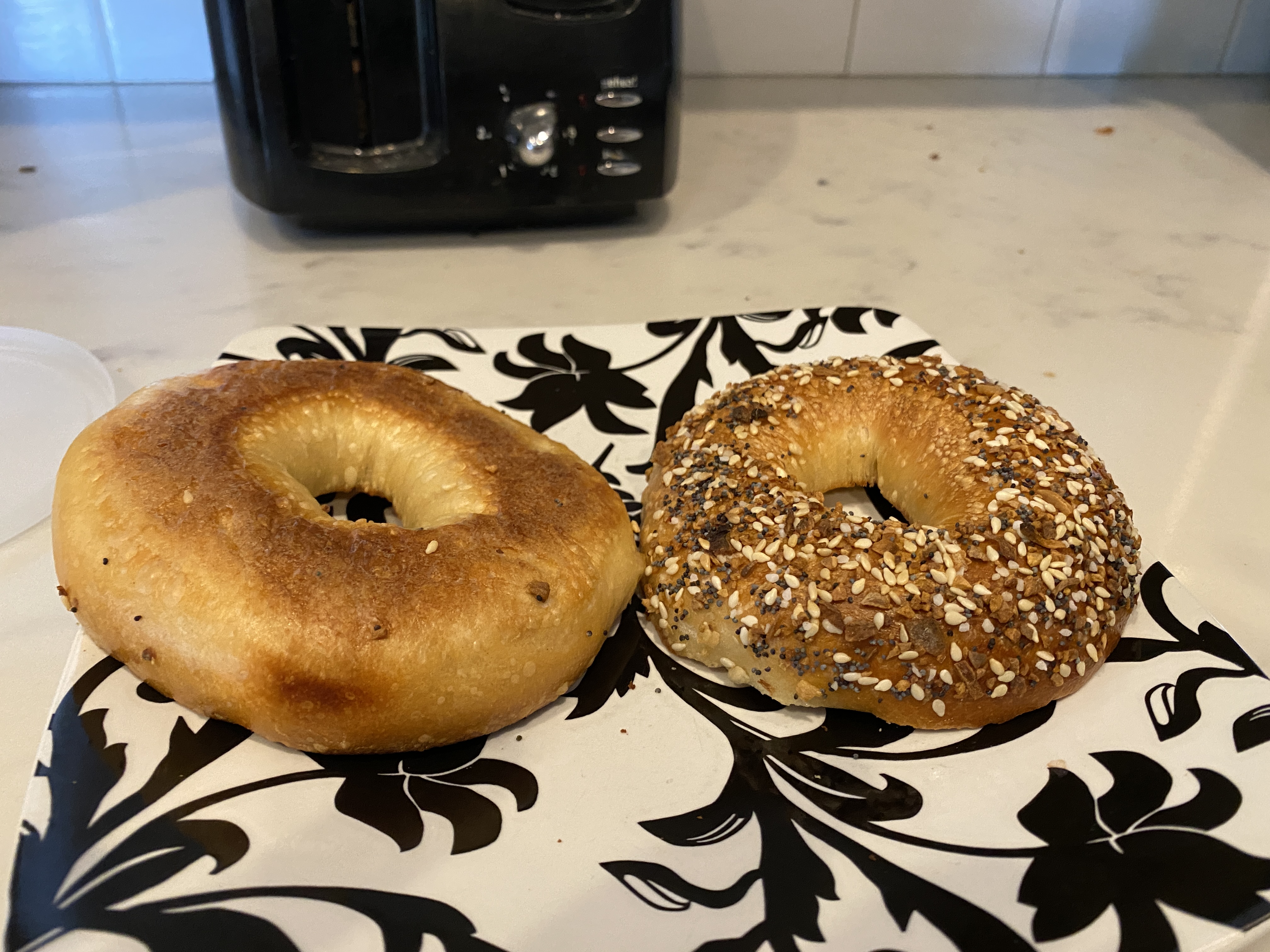 Takeout Tuesday The backstory behind Reno's best bagel, Rounds Bakery