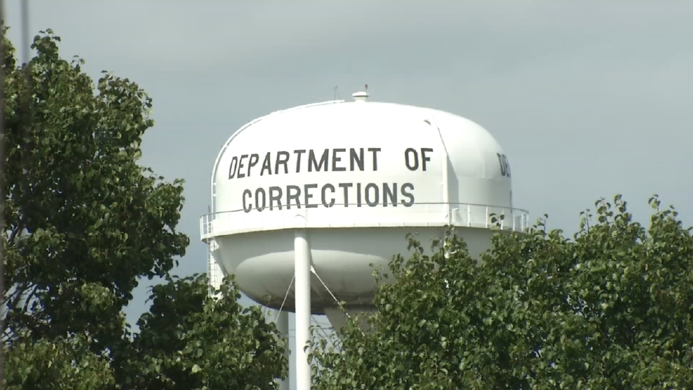 Oklahoma Department Of Corrections Suspends Supervisor, Investigates ...