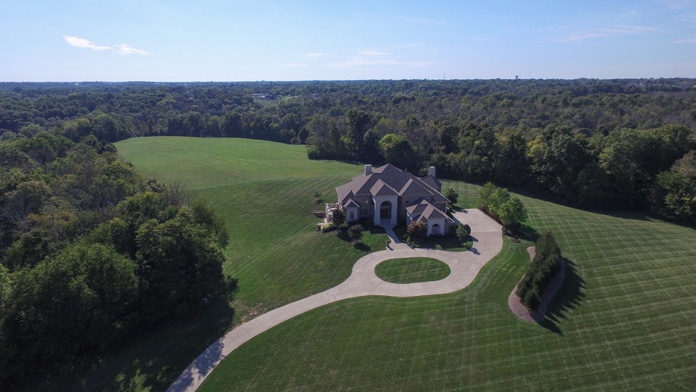 This Beautiful, Custom Kentucky Home Is Built On A Private, 75Acre