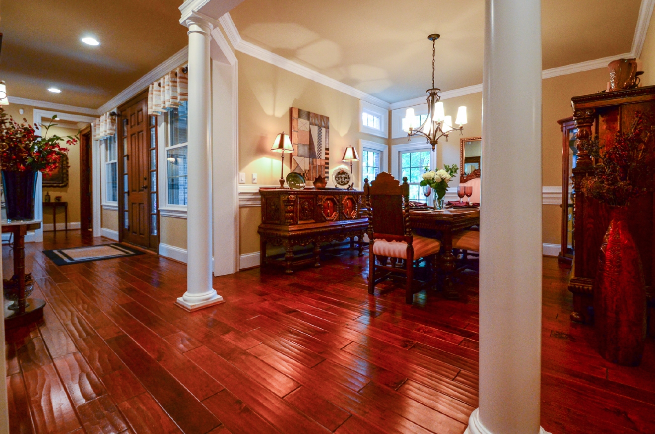 Photo Tour A PicturePerfect Home In Loveland Cincinnati Refined