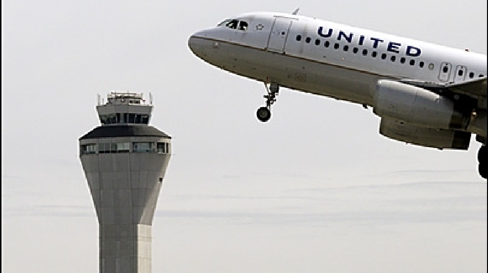 130424_seatac_airport_tower_1.jpg
