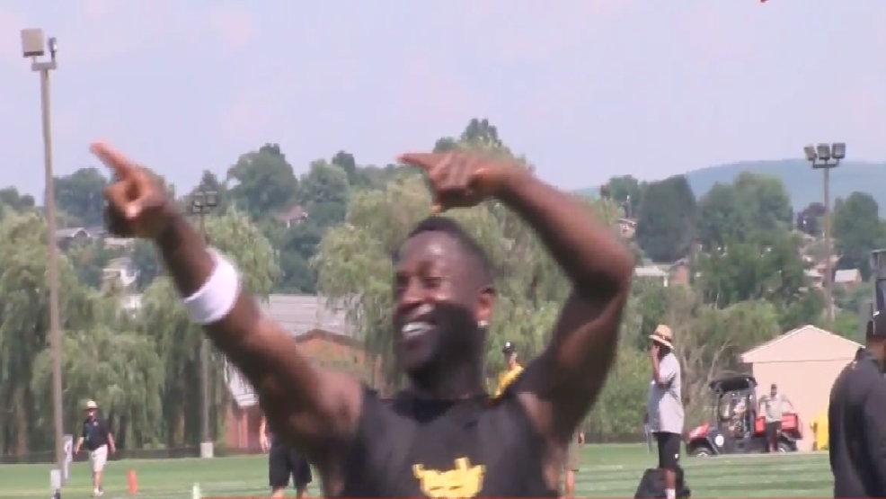 Steelers hit the practice field for the first time