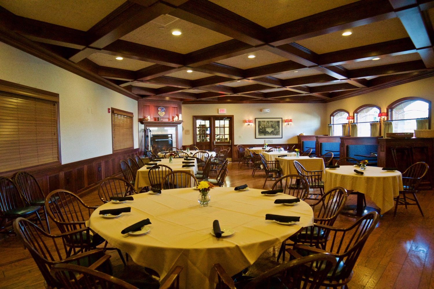 The Coach House In Hamilton Features A Delicious Menu From A Dynamite